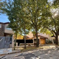 Venta de casa multifamiliar en Olivos