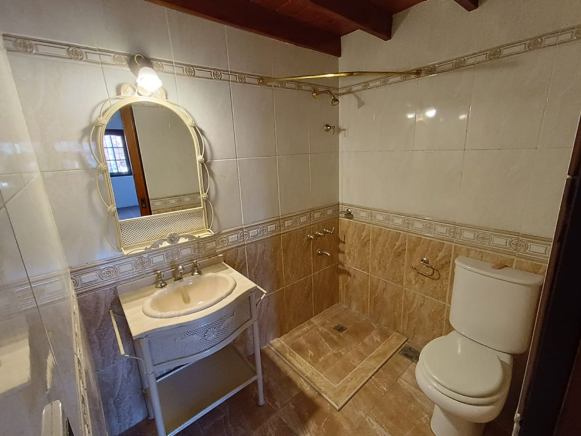 Venta Chalet General Pacheco Dos Casas Con Patio