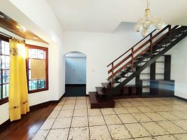 Venta Casa Gral Pacheco Multifamiliar Patio