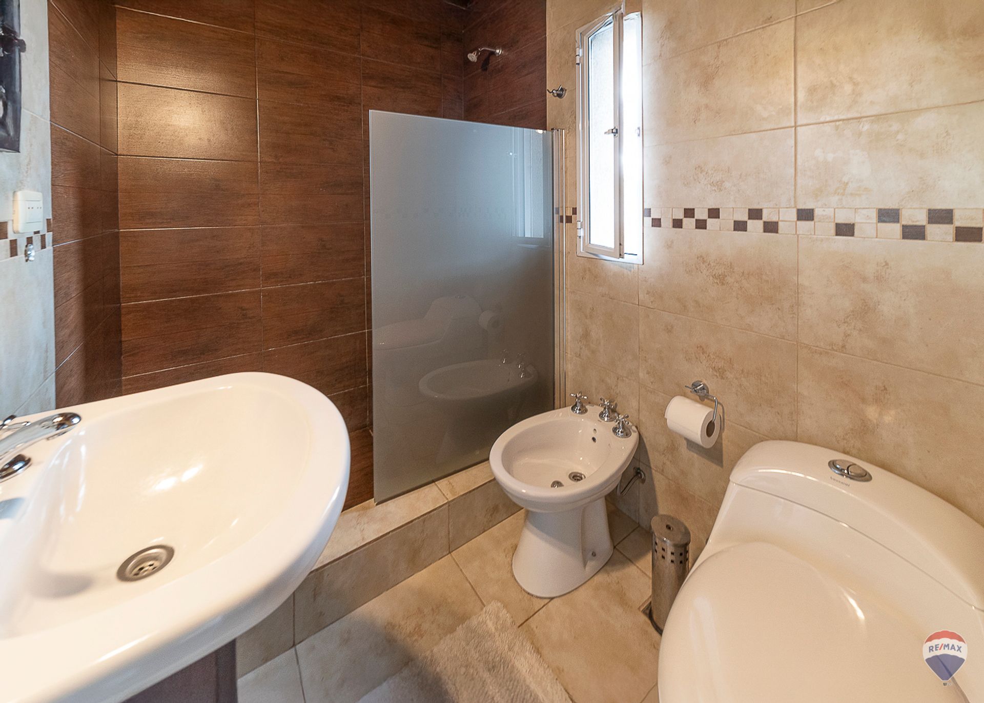 VENTA Casa 4 Amb. con Pileta Villa Adelina