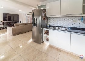 VENTA Casa 4 Amb. con Pileta Villa Adelina