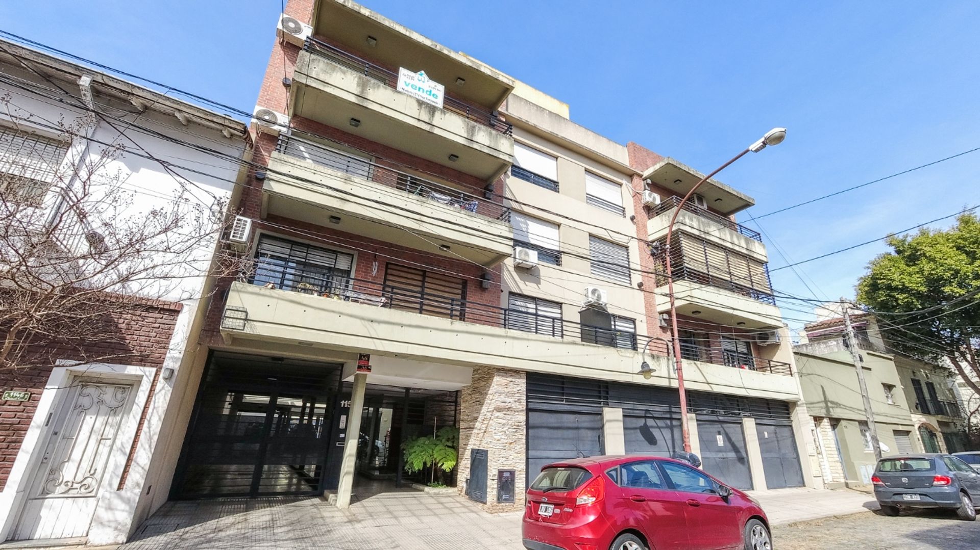 Apartment for sale in San Fernando with balcony and garage