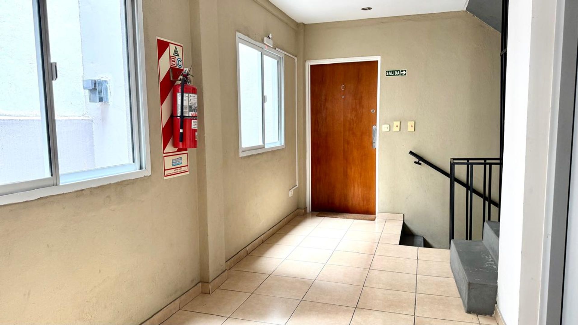 Dpto Subdividido Alquiler Victoria Centro Balcon