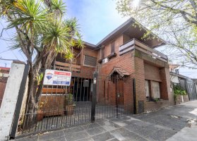 Casa En Venta En Victoria 400 M2 Con Jardin/Pileta