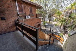 Casa En Venta En Victoria 400 M2 Con Jardin/Pileta