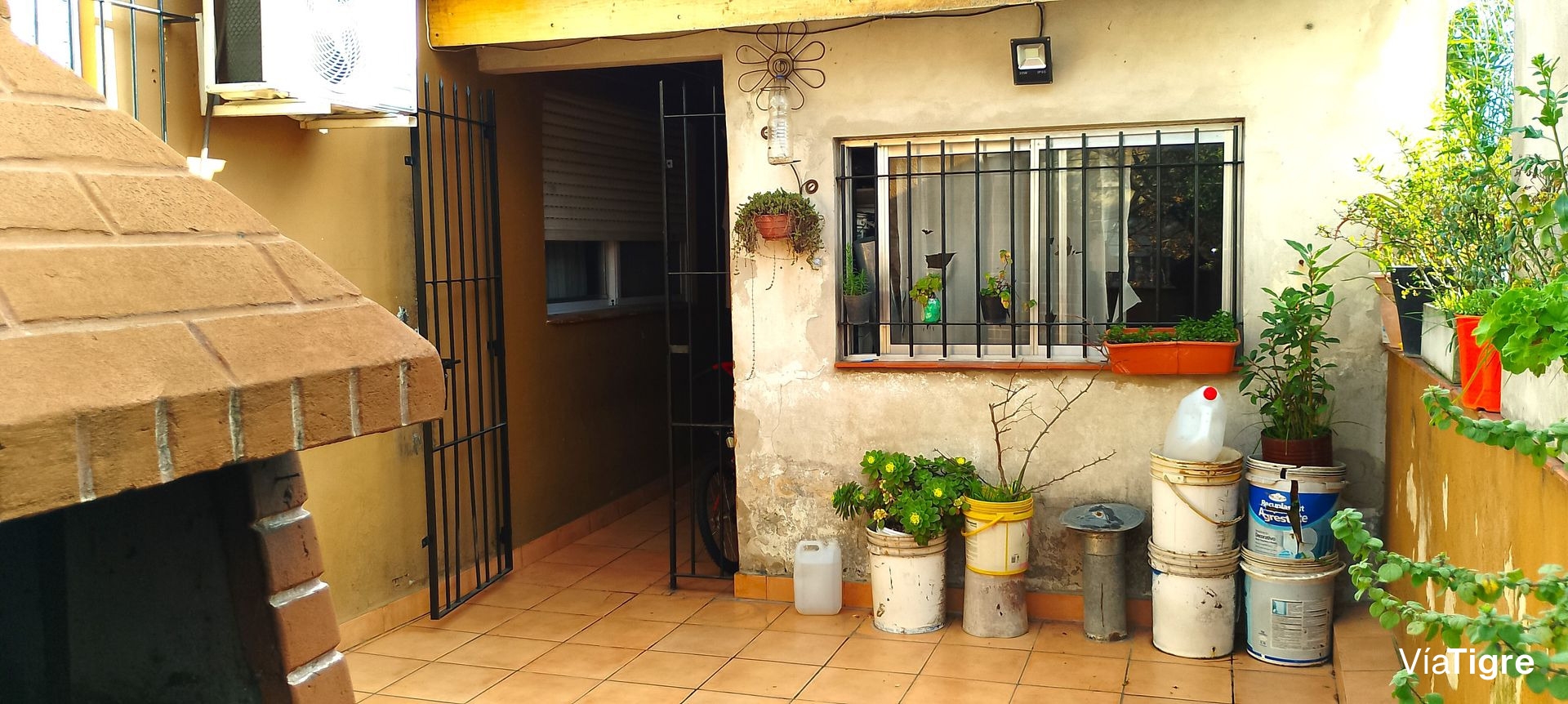 Casa en venta en Uruguay al 1900 Victoria, 159 m2