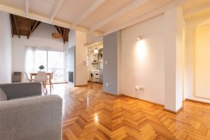 Duplex for sale – 2/3 rooms, renovated, with garage and storage, San Isidro