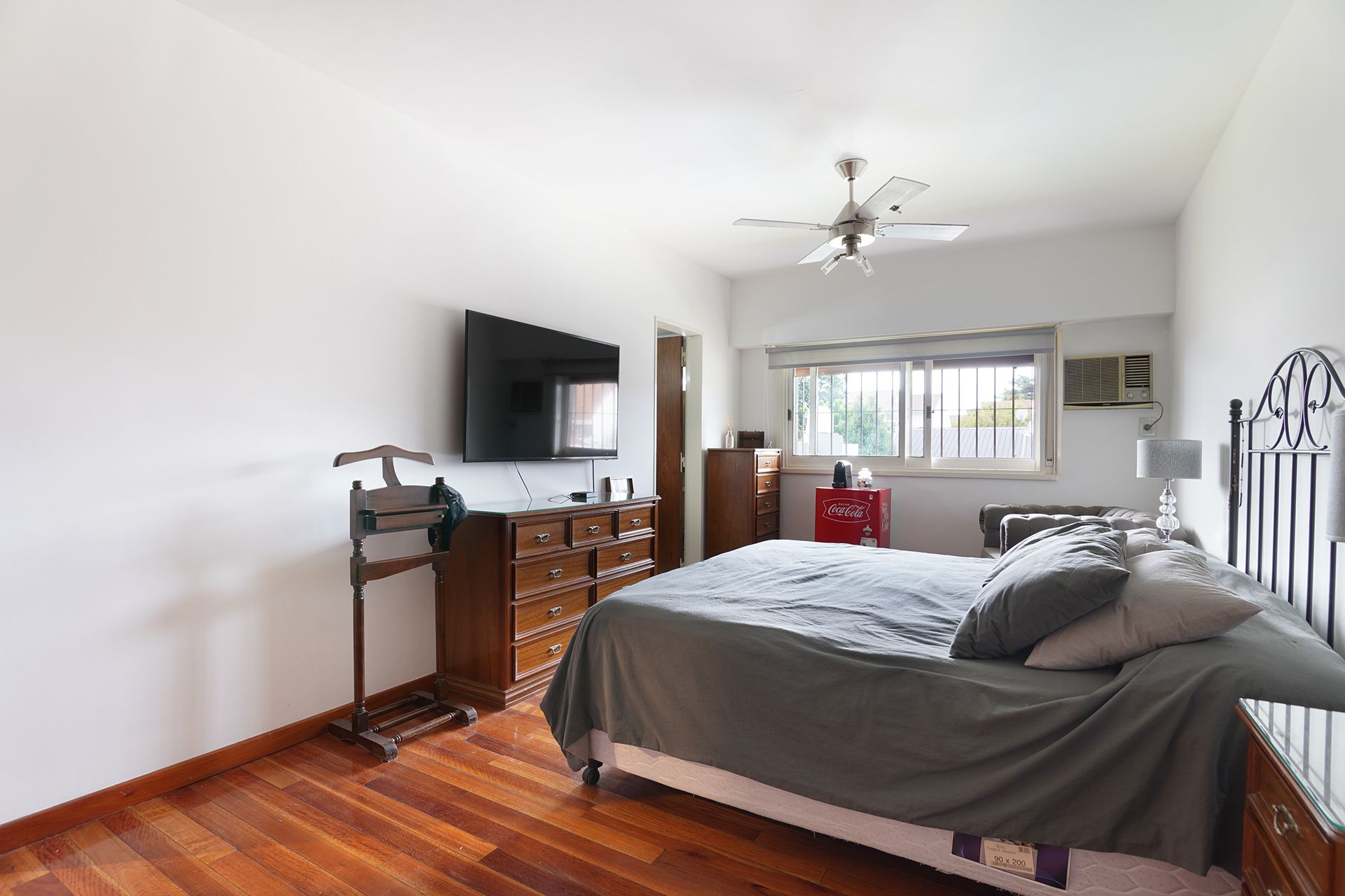 Venta Casa 5 Amb. Jardin Pileta Quincho- Martinez