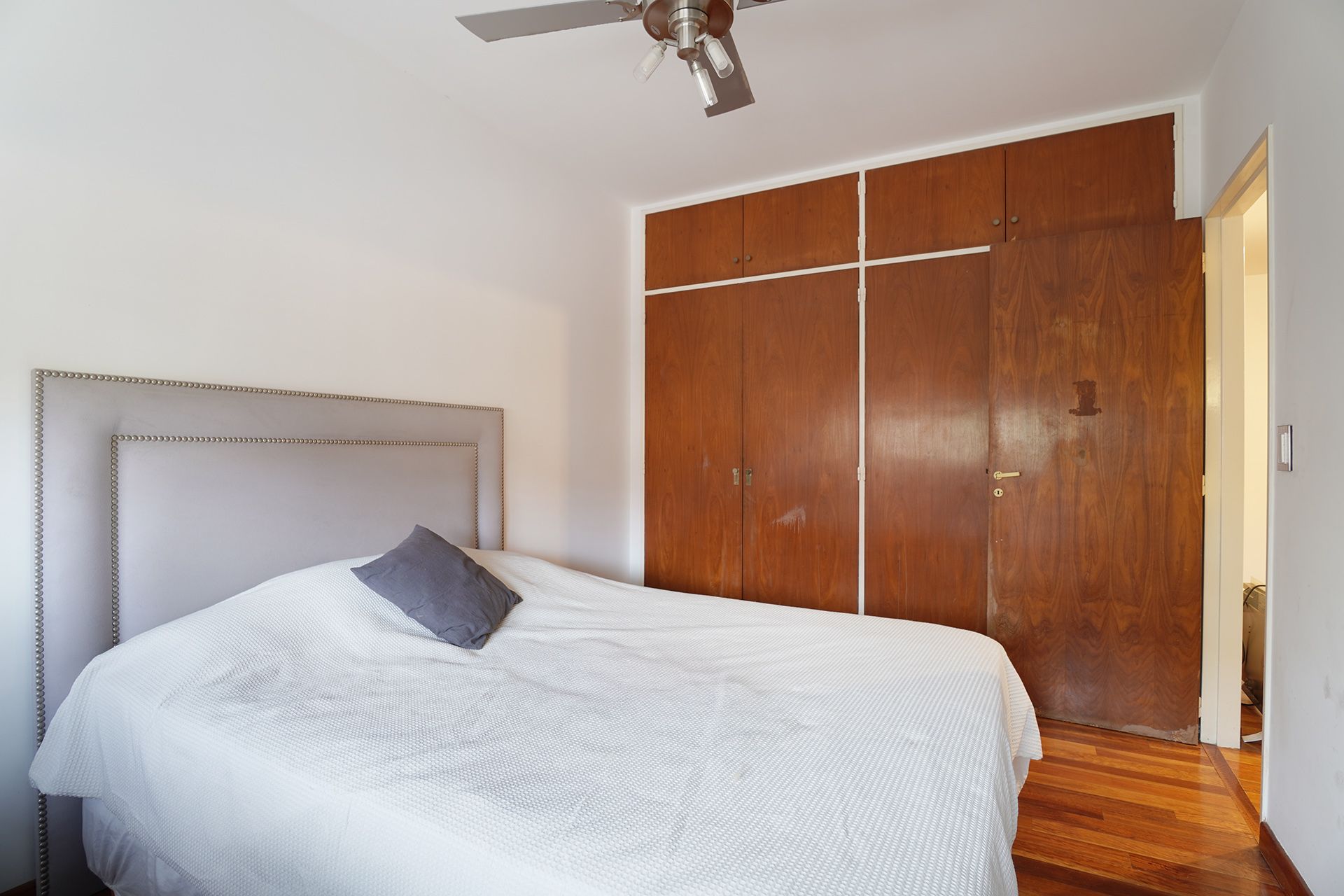 Venta Casa 5 Amb. Jardin Pileta Quincho- Martinez