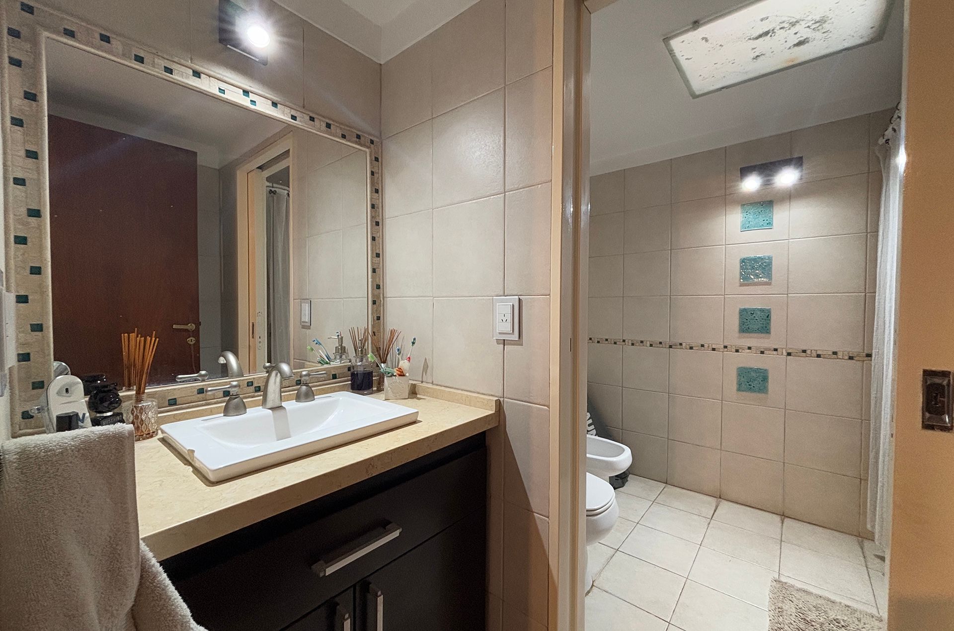 Venta Casa 5 Amb. Jardin Pileta Quincho- Martinez