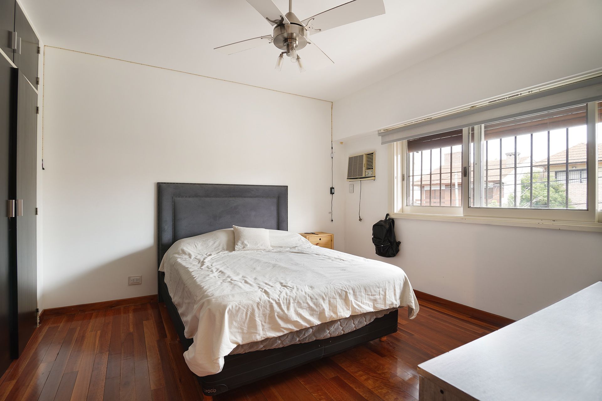 Venta Casa 5 Amb. Jardin Pileta Quincho- Martinez