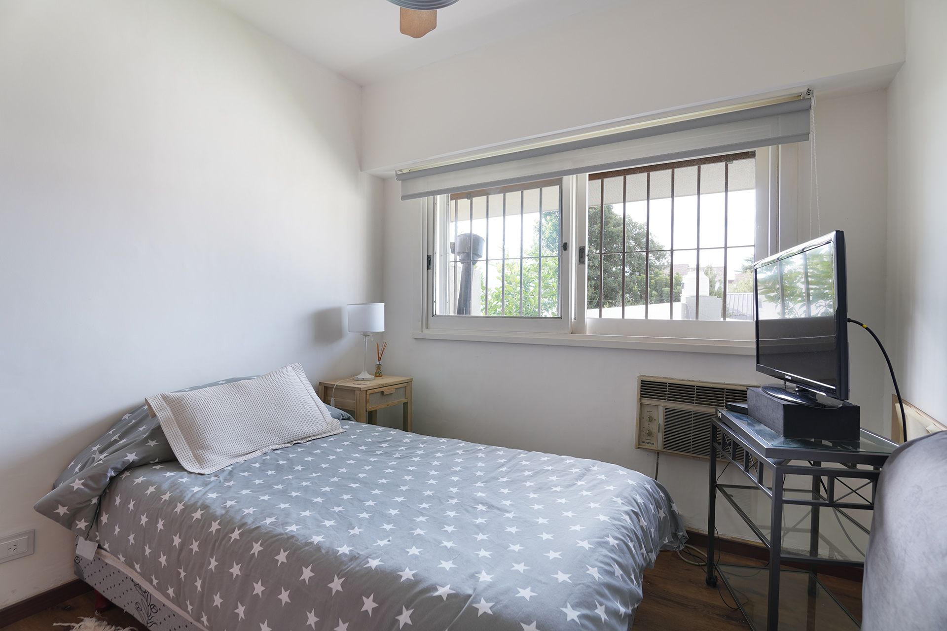 Venta Casa 5 Amb. Jardin Pileta Quincho- Martinez