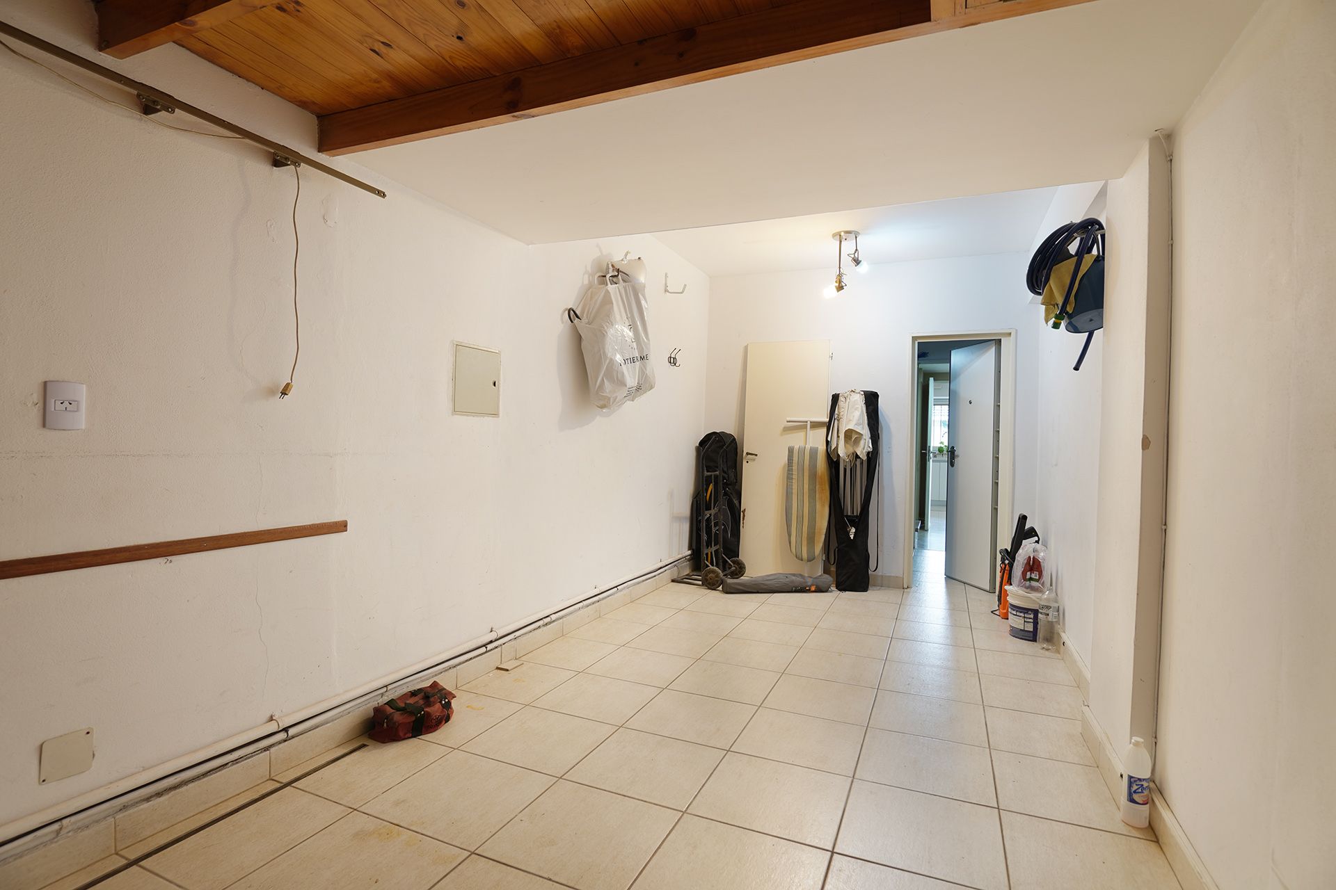Venta Casa 5 Amb. Jardin Pileta Quincho- Martinez