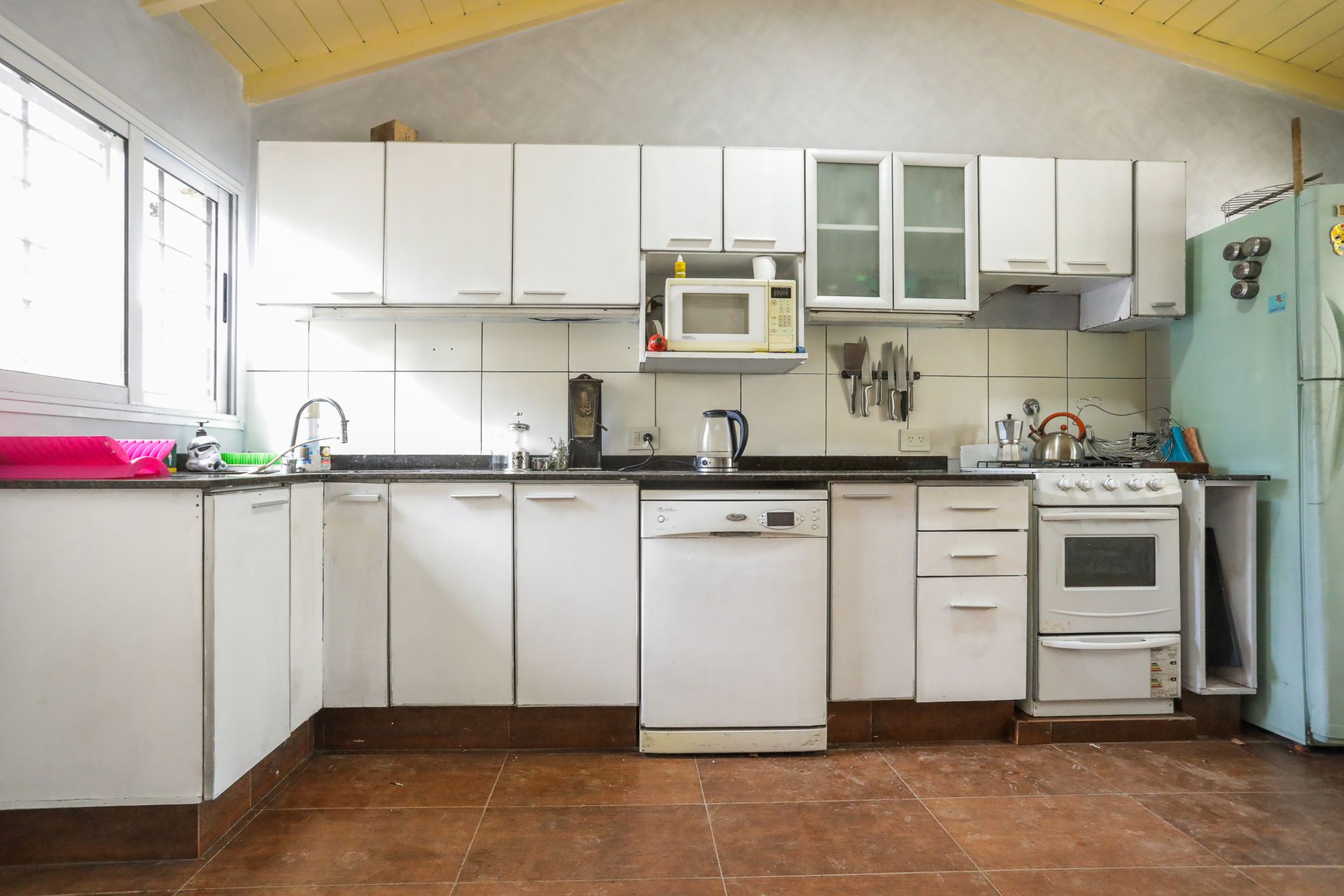 Venta Casa 5 Ambientes Jardin, Pileta Martinez
