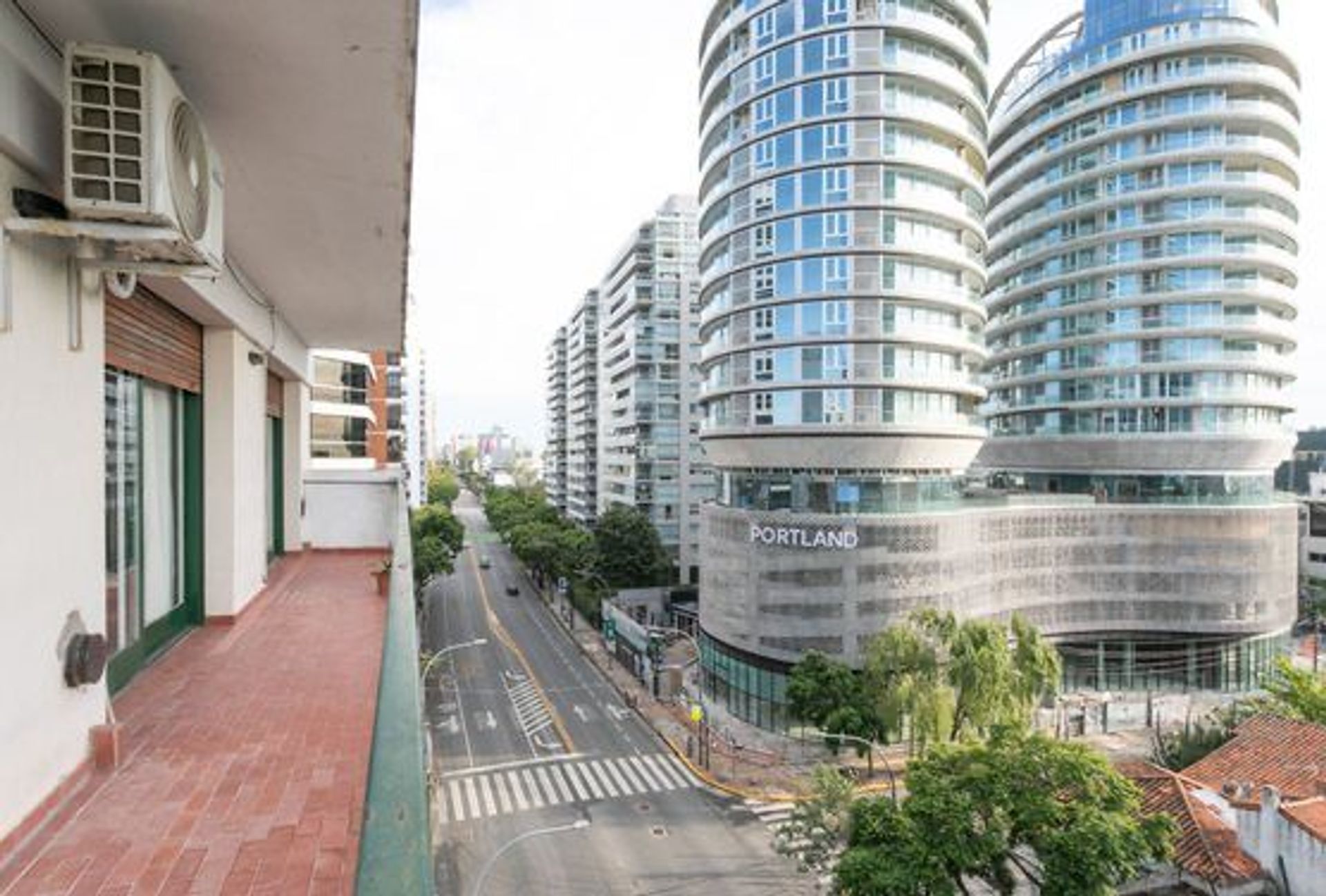 Apartment for Sale: 3 Rooms, Olivos, Vía Lopez