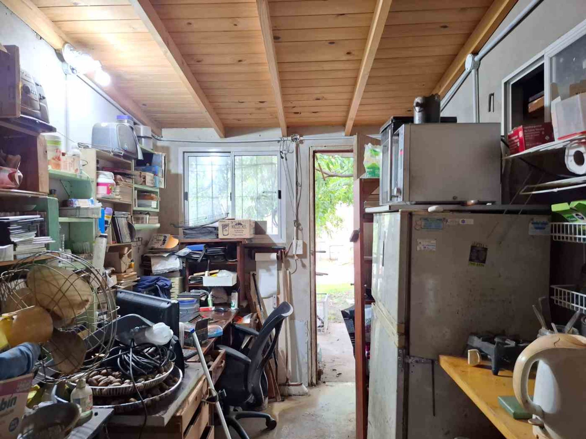 Venta Casa 3 Amb C/ Galpon Y Baño