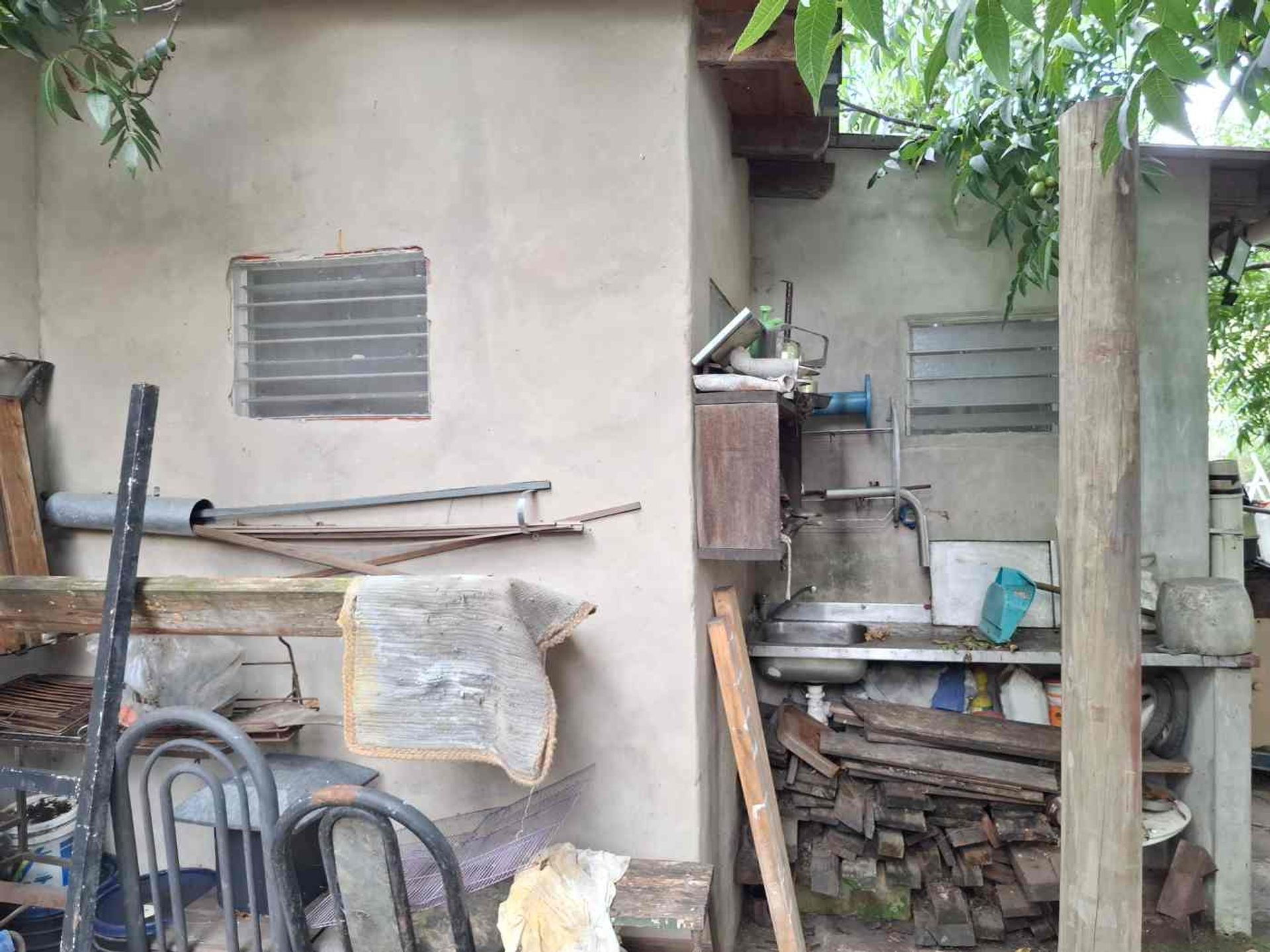 Venta Casa 3 Amb C/ Galpon Y Baño