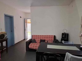 Venta Casa 3 Amb C/ Galpon Y Baño