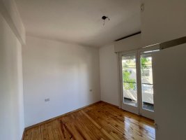 Alquiler 4 ambientes con balcon en Vicente Lopez