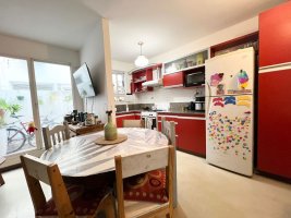 Apartment for Sale: 3 Rooms with Patio