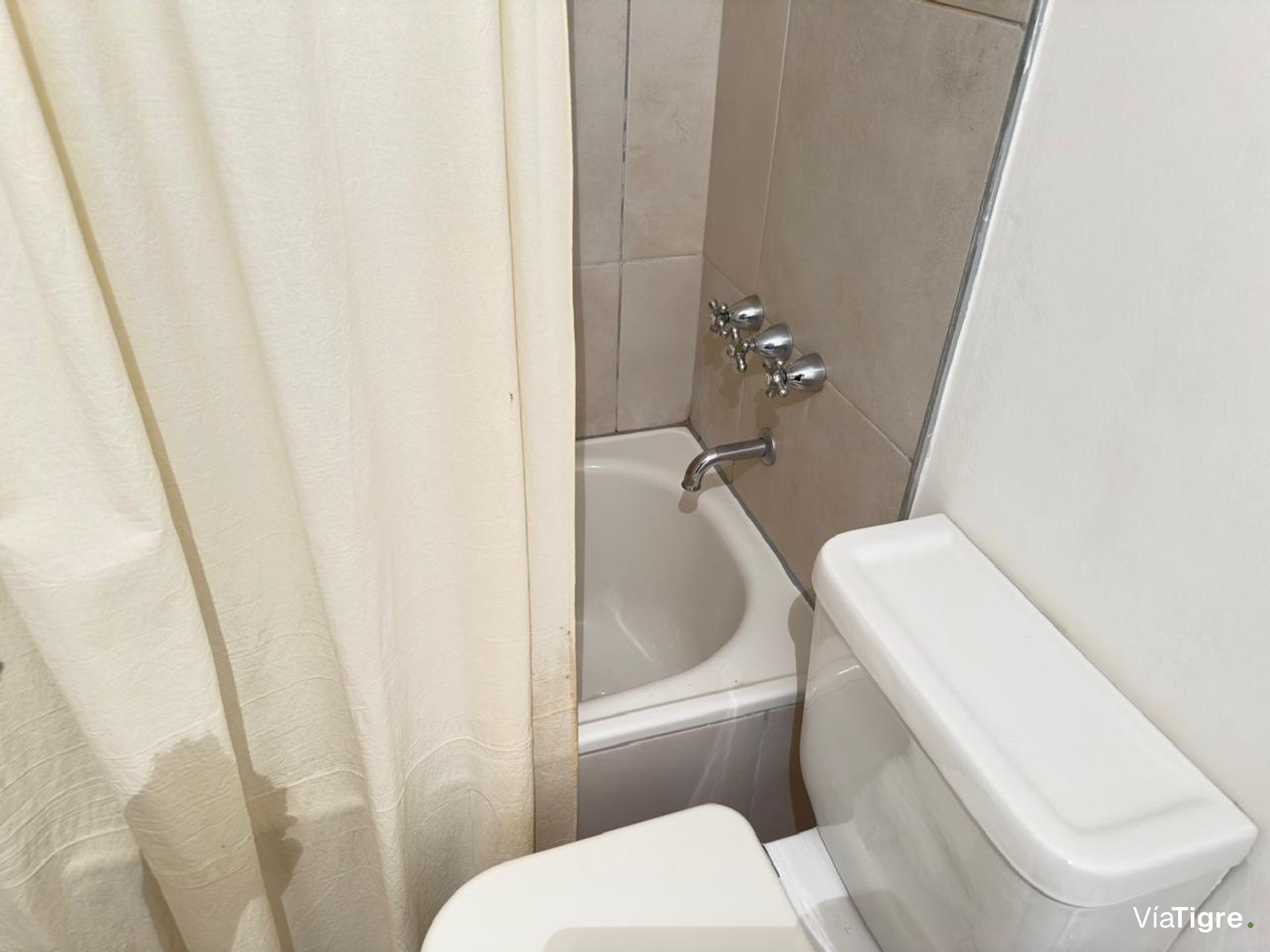 Venta Departamento 2 amb Barrio Portezuel Nordelta
