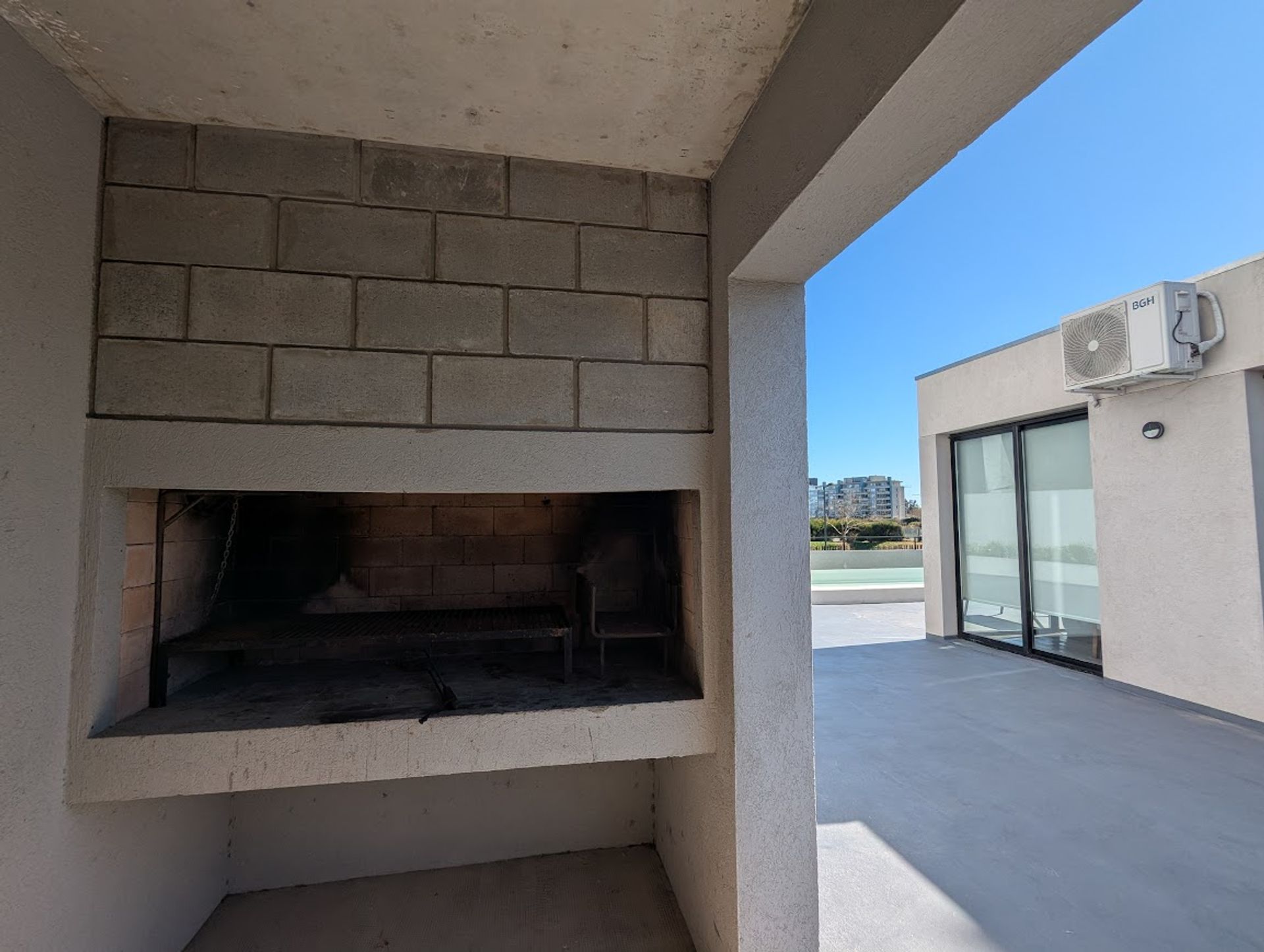 alquiler depto 2 ambiente Nordelta cochera balcon