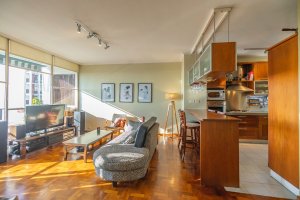 4-Room Apartment for Sale in Olivos, Presidential Quarter Zone
