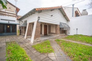 Casa Multifamiliar 4 amb + Dplex 3 amb 354m2Tot!!
