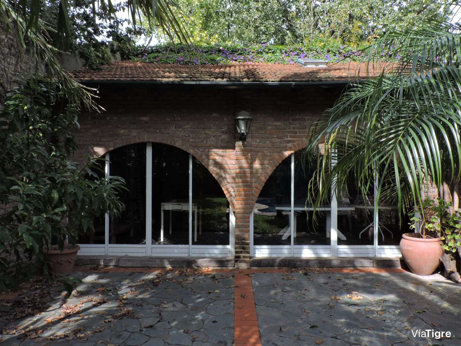 Casa 4 dorm + dep + Playroom+ jardin+ Pileta