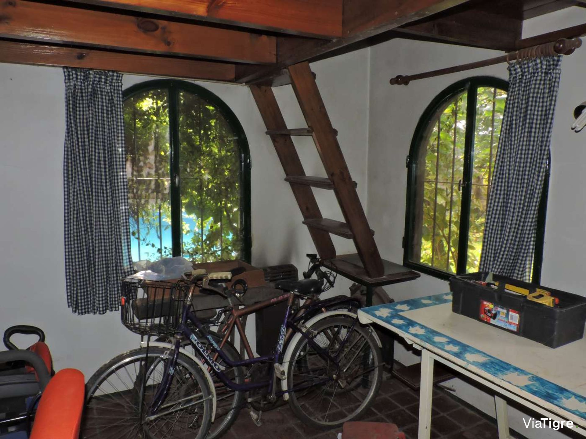 Casa 4 dorm + dep + Playroom+ jardin+ Pileta