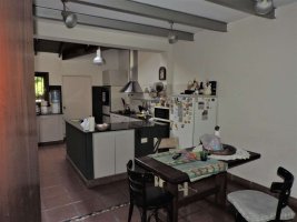 Casa 4 dorm + dep + Playroom+ jardin+ Pileta