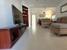 House in PH2 2‑story Cap. Bermúdez 1300, La Lucila