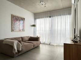 Sale Apartment 3 Rooms with Amenities – Category Seller Lopez