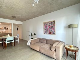 Sale Apartment 3 Rooms with Amenities – Category Seller Lopez