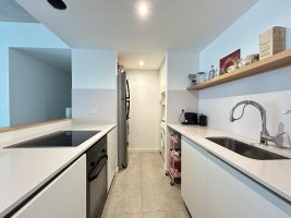 Sale Apartment 3 Rooms with Amenities – Category Seller Lopez