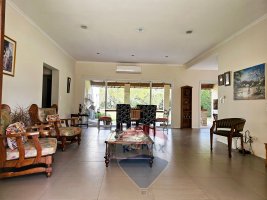 House for Sale, One-Story, San Isidro Labrador, Trade