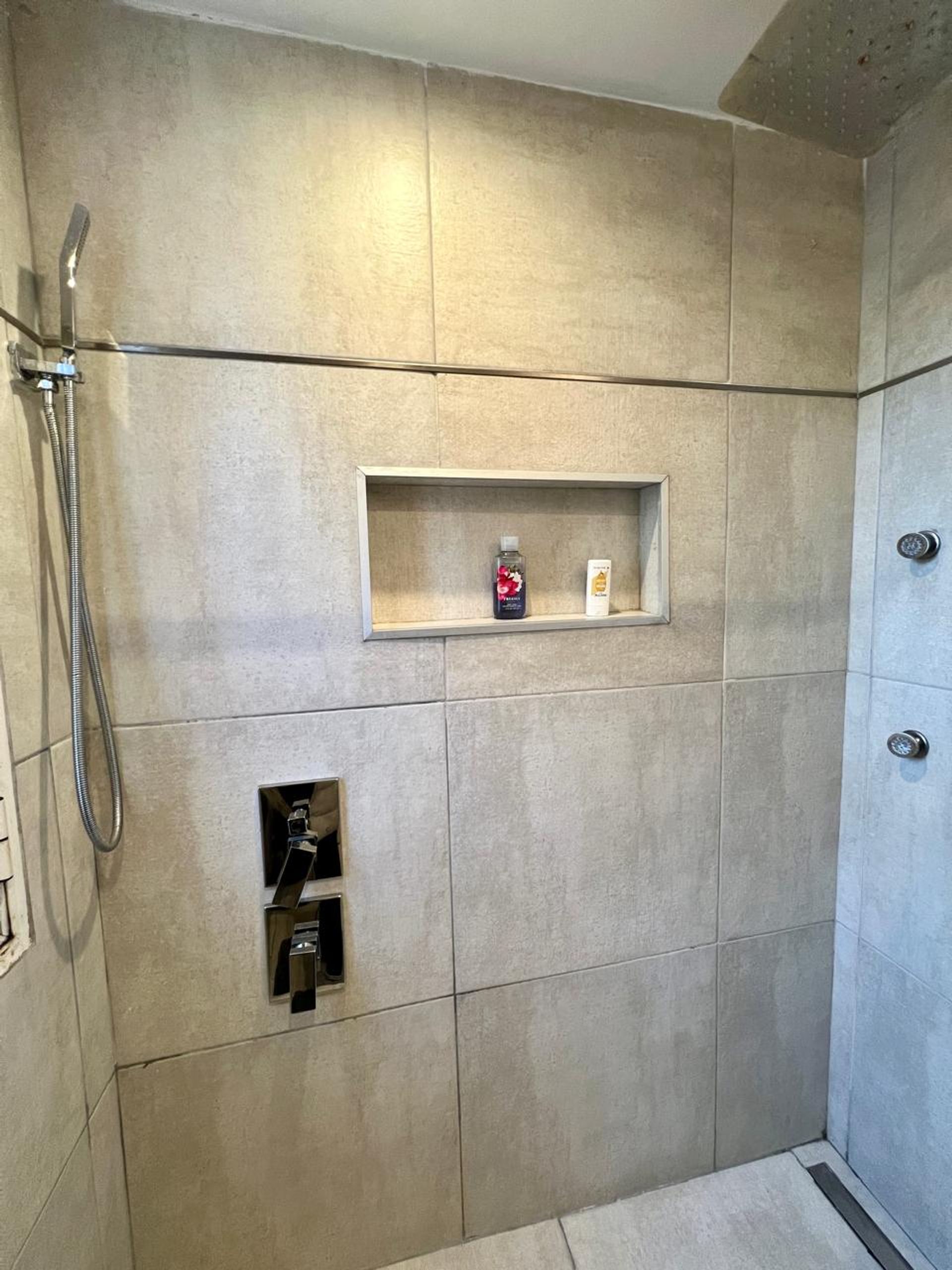 Venta Depto 3 Amb Cochera Jardines De San Isidro