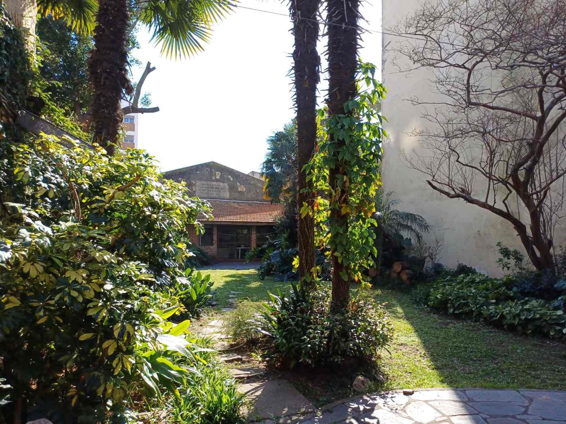 Venta Casa 7amb. Jardin Vicente Lopez APTOCREDITO