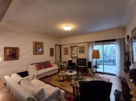 Venta Casa 7amb. Jardin Vicente Lopez APTOCREDITO