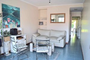 Venta casa 2 dormitorios jardin con escritorio