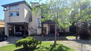 Venta Casa APTO CREDITO Sta Catalina, Villanueva