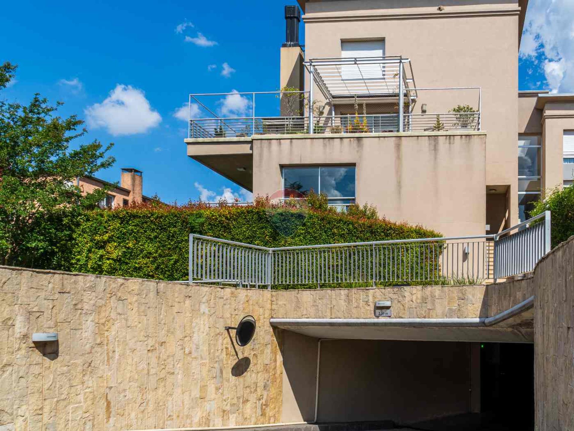 Venta Depto 3 amb Jardines de San Isidro AptoCréd.