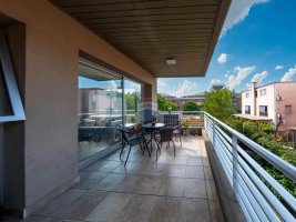 Sale: 3-room Apartment, Jardines de San Isidro – Credit Available