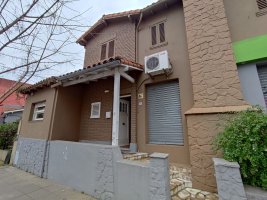 House for Sale – 7 rooms – San Isidro tribunales – 255 square meters