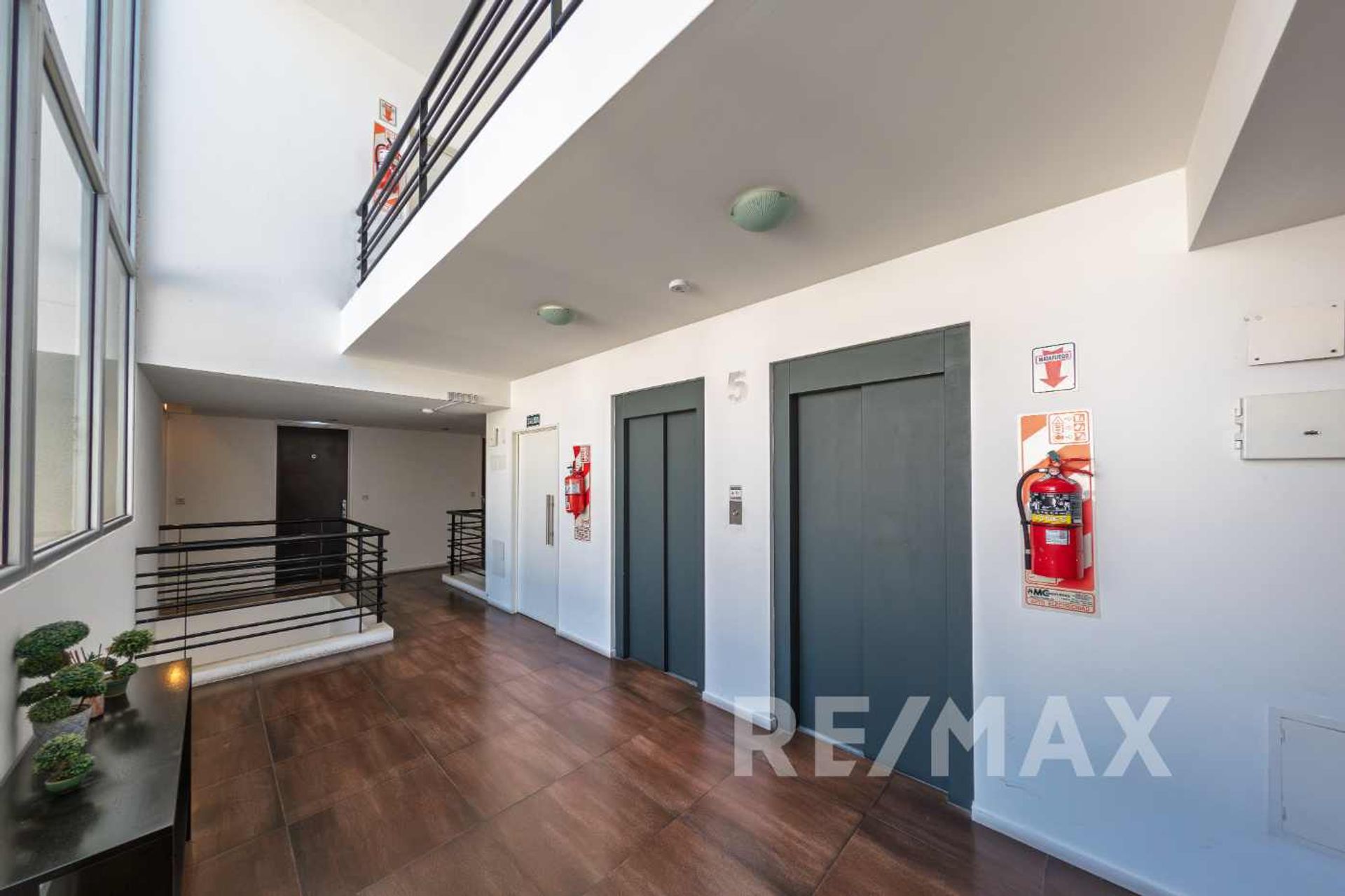 Venta Departamento 4 Amb Terraza Pileta Florida