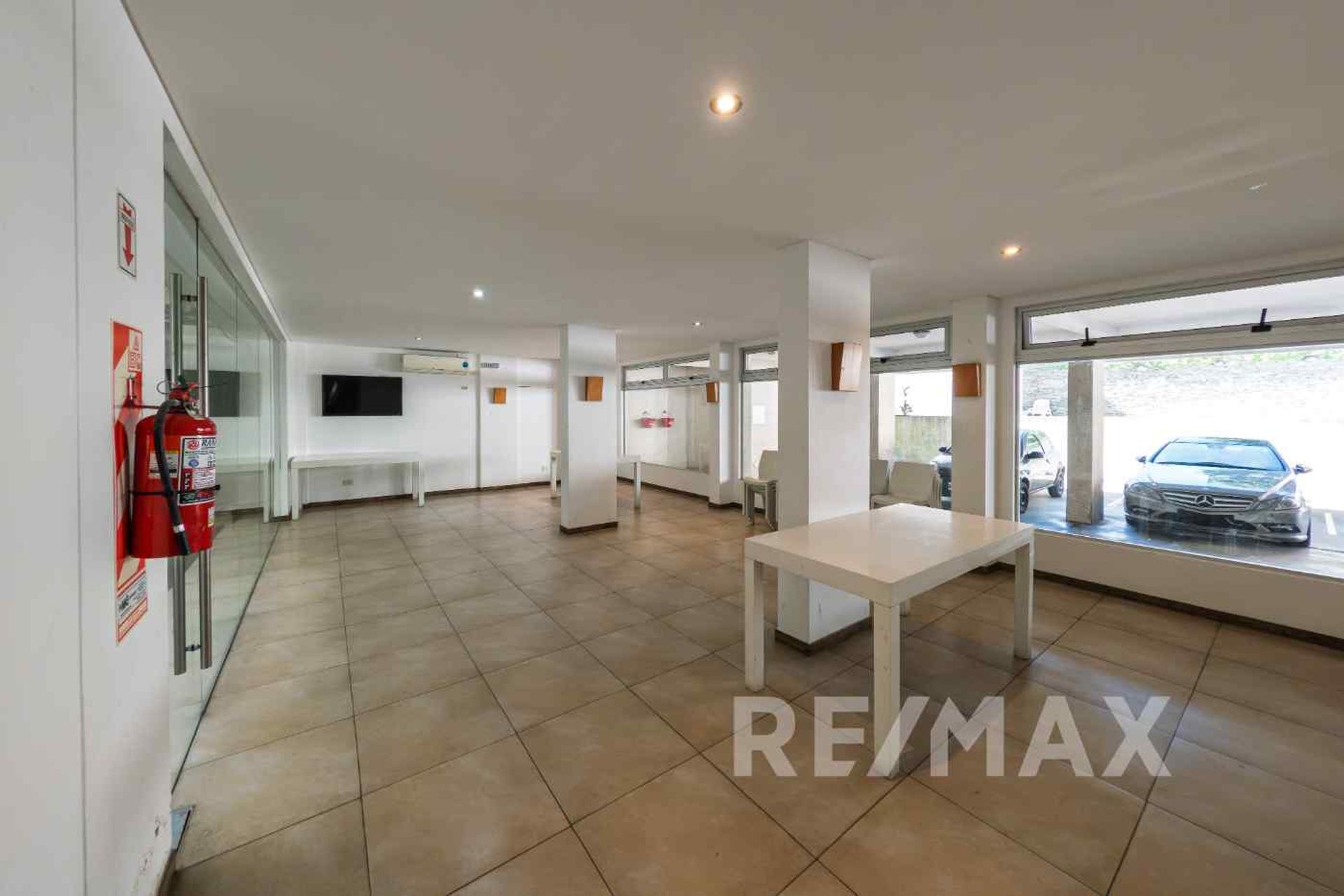 Venta Departamento 4 Amb Terraza Pileta Florida