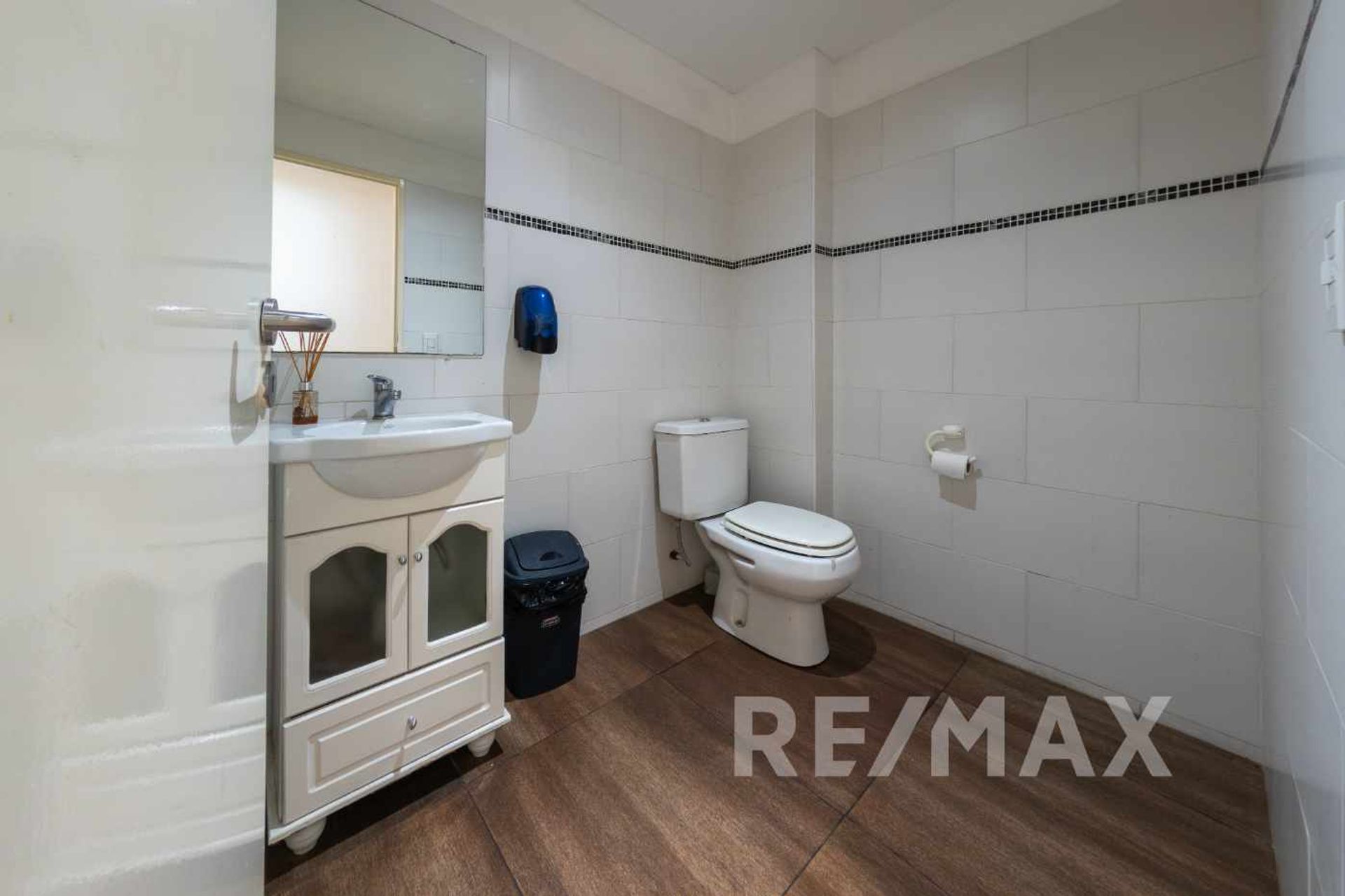 Venta Departamento 4 Amb Terraza Pileta Florida