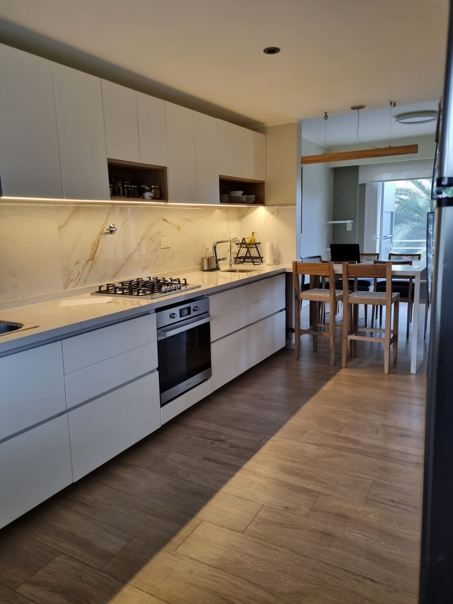 hermoso departamento triplex en boatcenter nautico