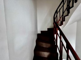 Triplex for Sale - 3 Rooms, Patio & Balcony - Florida