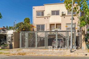 Venta Ph En Olivos 4 Amb. Con Cochera Y Jardin